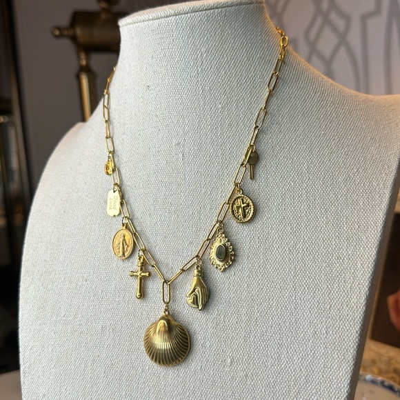 Divine Being 🌟 single layer stainless charm necklace on 18kt gold plated chain - Picture 2 of 7